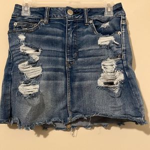 NWOT American Eagle Destroyed Denim Skirt